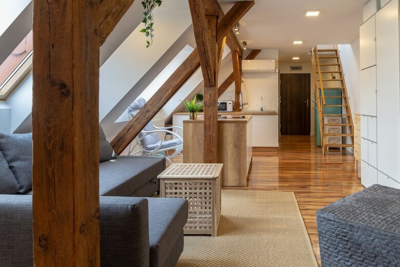 Apartamentos Lazy Days Attic City Center