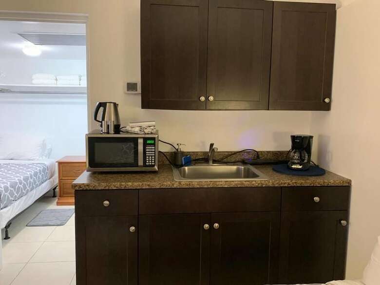 Beautiful Cozy 1br Apartment Walk From The Ocean!