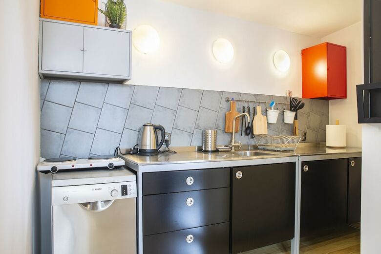 Boogie Woogie Apartment