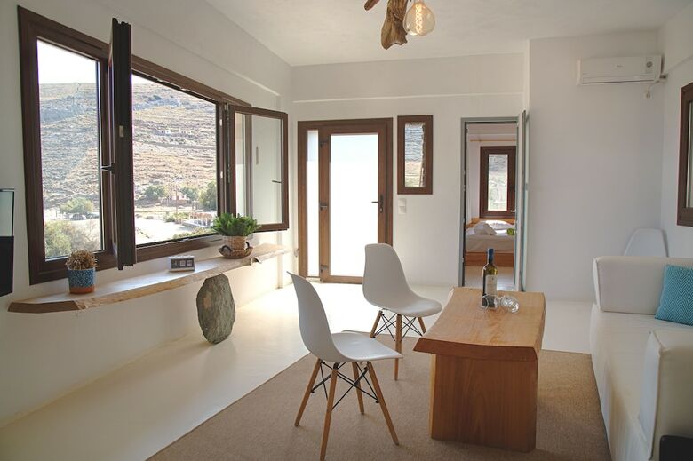 Hotel Spathi Beach Suites Kea