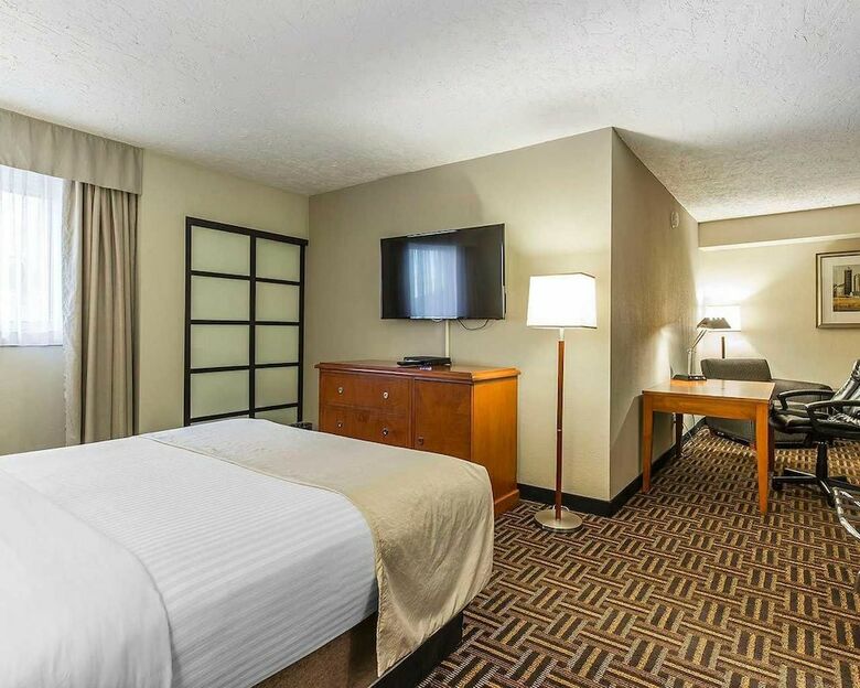 Hotel Homestay Inn & Suites