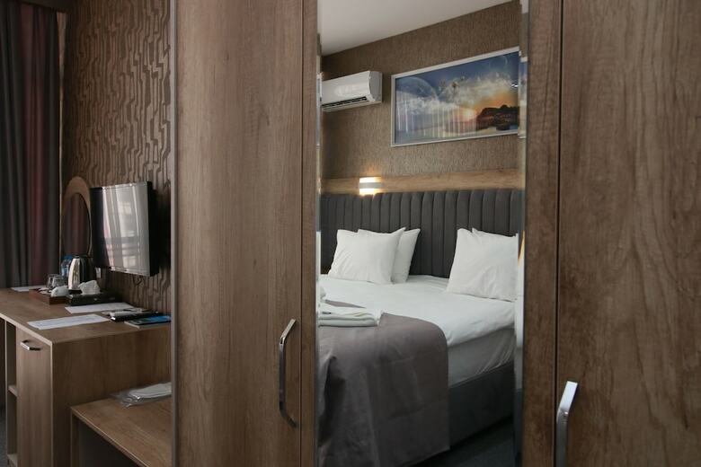 Home Suites Baku Hotel