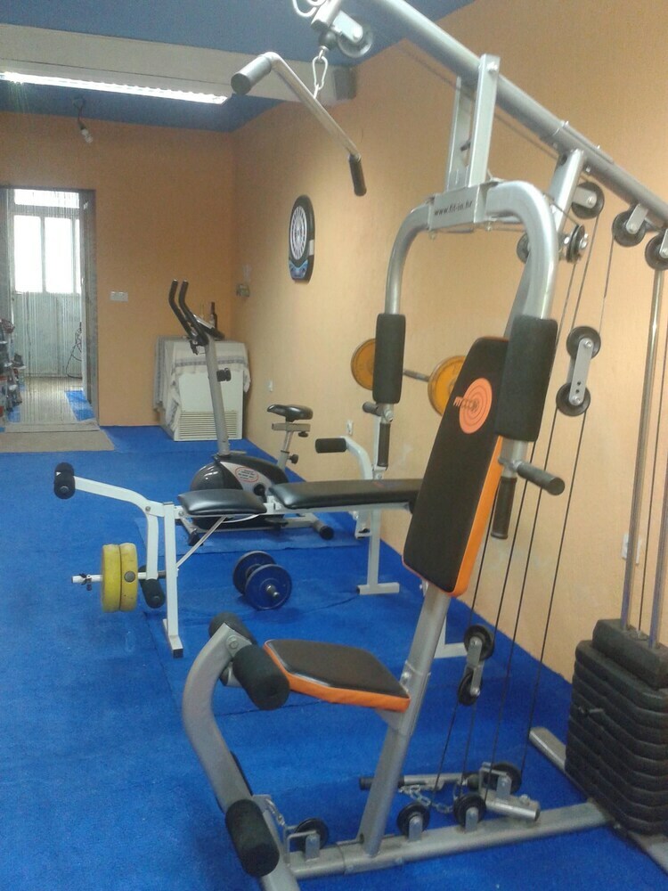 Apartments Bareti?