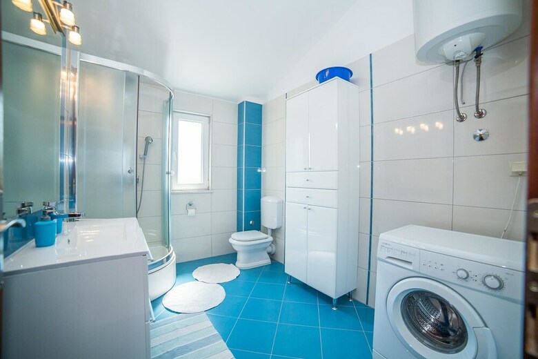 Apartments Ivo Kastel L / Three Bedrooms