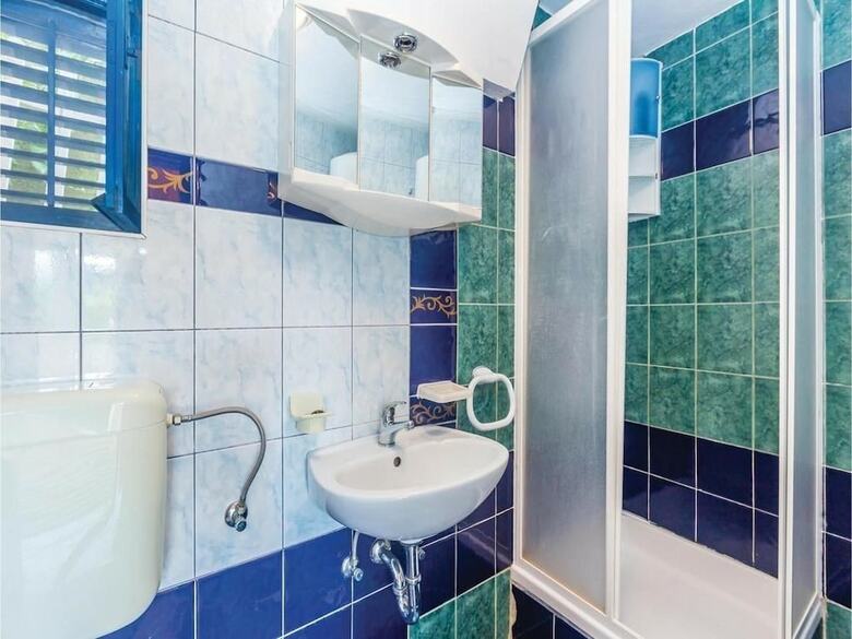 Holiday House Mali Raj