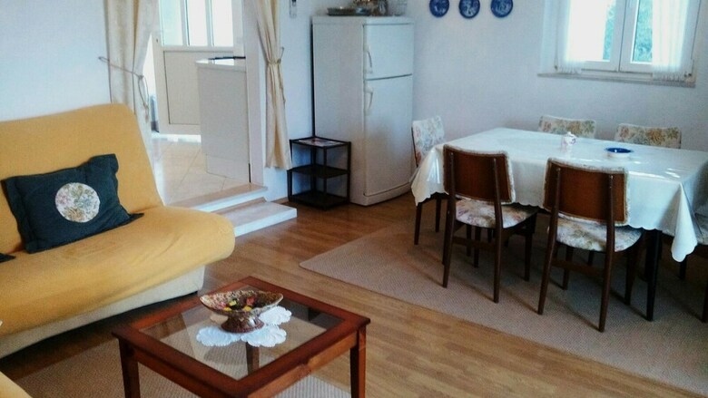 Apartments Jagoda / Splitska/ A1 Two Bedrooms