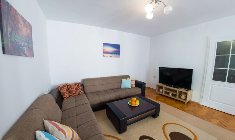 Old Town Gate Apartment