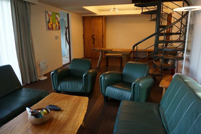 Bed & Breakfast Coconut Beach Homestay
