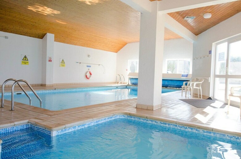 Apartamentos Clifton Court Apt 15 With Heated Pool