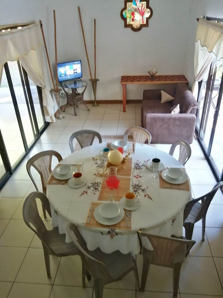 Las Quintas Monkey Lookout & Rural House