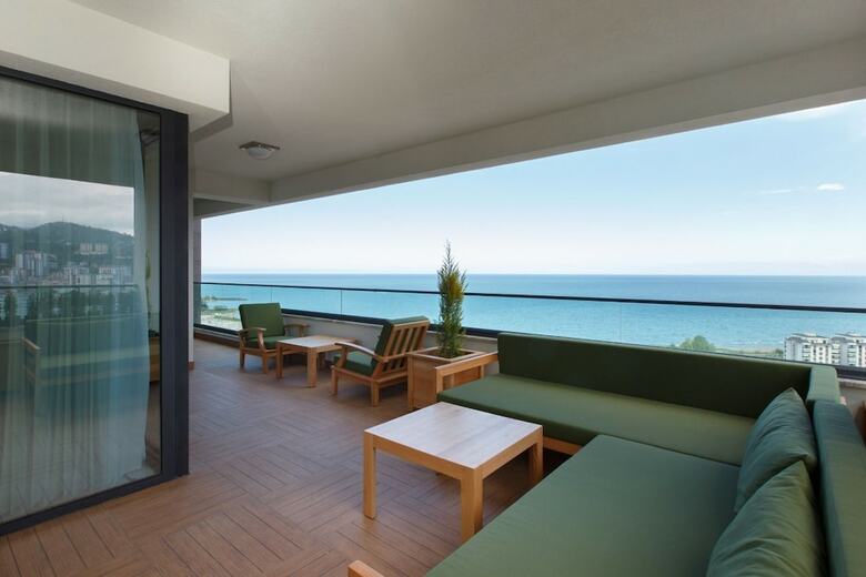 Apartamentos Canbakkal Luxury Suites