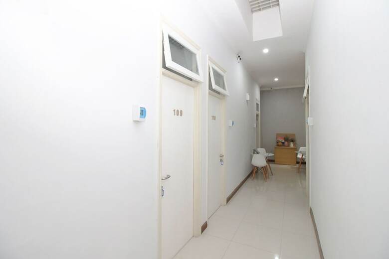 Hotel Airy Tegalsari Teuku Umar 21 Surabaya