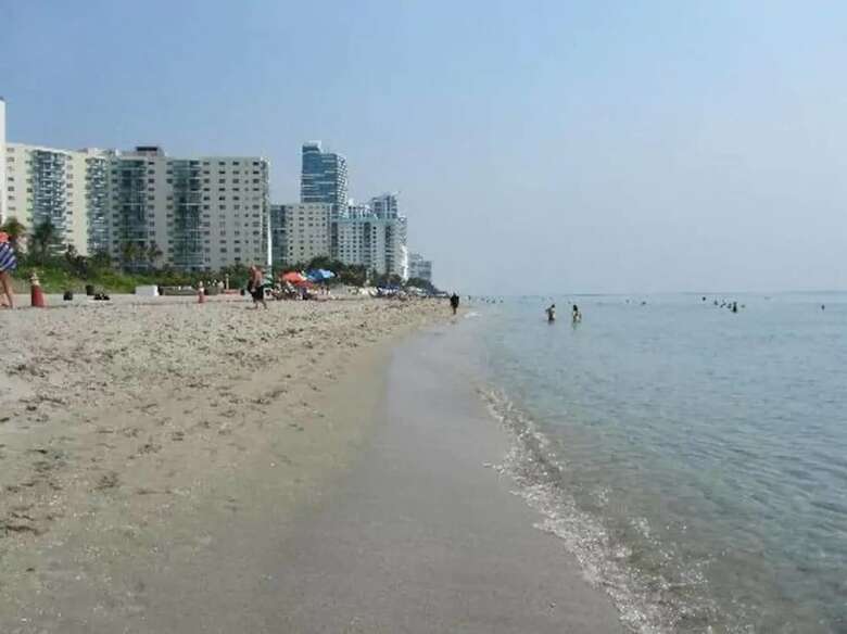 Gorgeous 1br Apartment, A Walk From The Beach