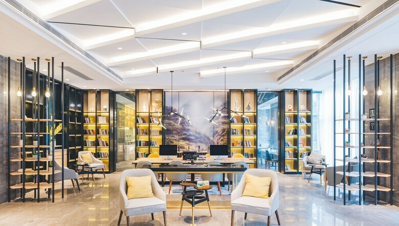 Atour Hotel Zhongshan Square Dalian