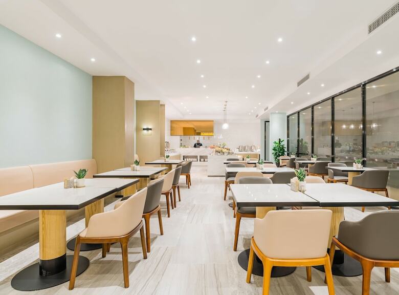 Atour Hotel South Business Zone Ningbo