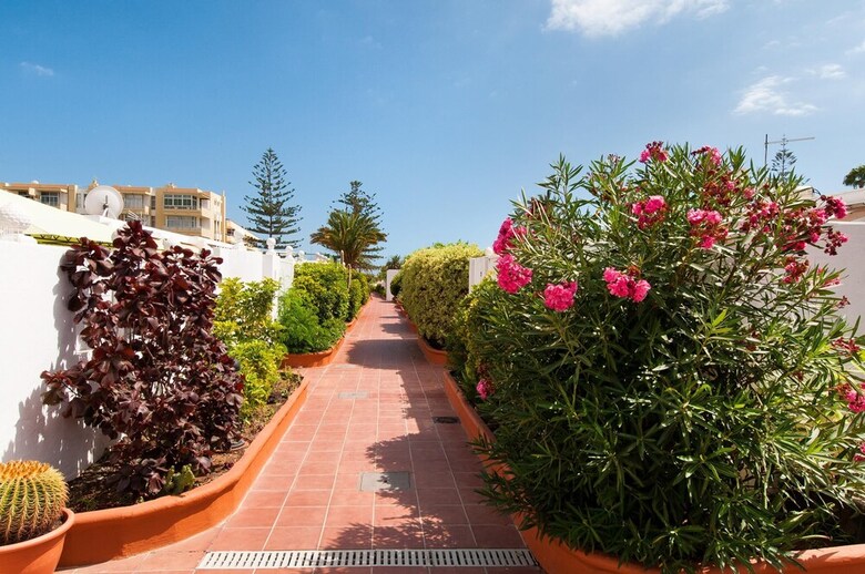 Bungalow In Central Playa Del Ingl�s - Bn04
