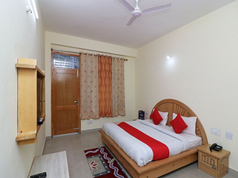 Oyo 23570 Hotel New Tashila