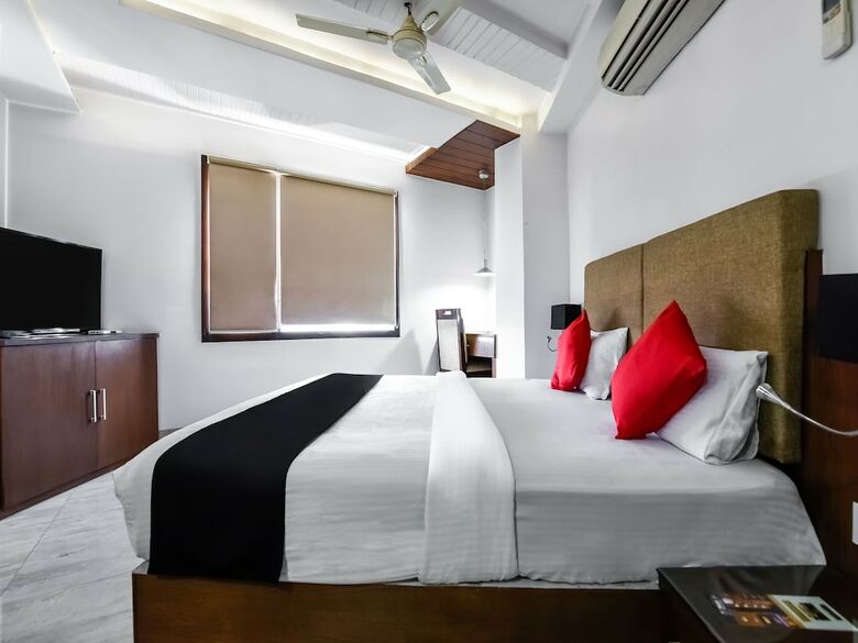 Capital O 30399 Hotel Prime Presidency
