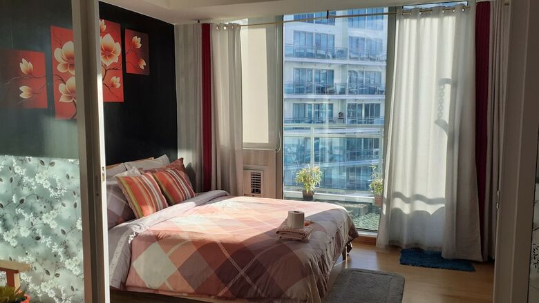 Azure Urban Resort Residences By Pol