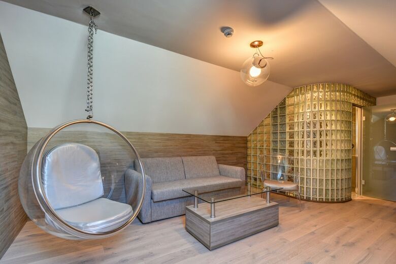 Amenity Hotel & Resort ?pindler?v Ml�n