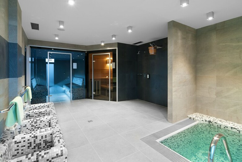 Amenity Hotel & Resort ?pindler?v Ml�n