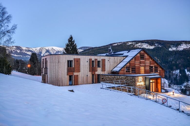 Amenity Hotel & Resort ?pindler?v Ml�n
