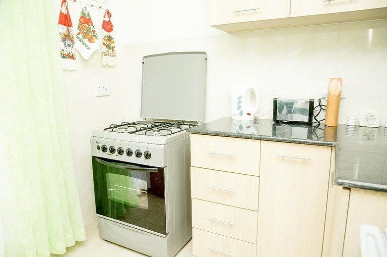 Aparthotel City Airport Apartment