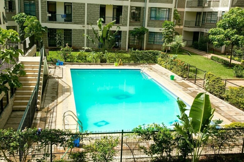 Aparthotel City Airport Apartment