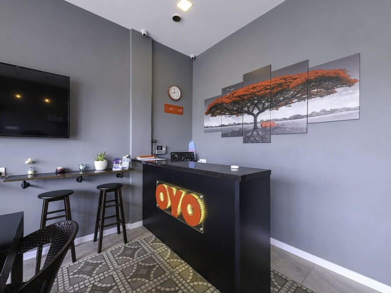 Hotel Oyo 1145 Lea Guest House & Cafe