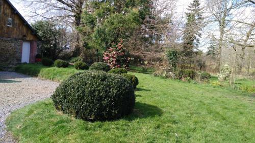 Bed & Breakfast Chambre D'h�tes De Pirieuc