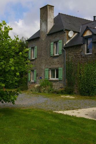 Bed & Breakfast Chambre D'h�tes De Pirieuc
