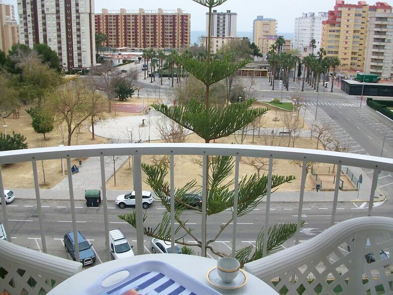 Apartamentos Sorolla 6� - 26 (S�lo Familias)
