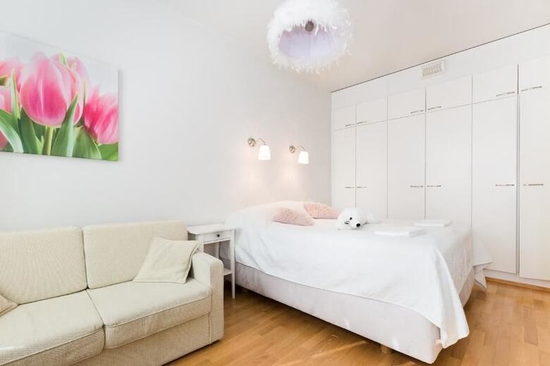 Go Happy Home Apartment L�nnrotinkatu 21