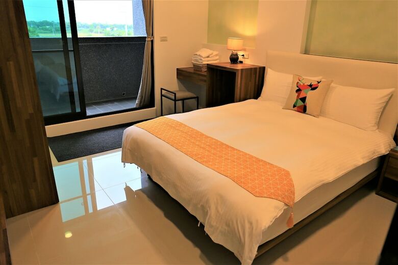 Hotel Cenju B&B
