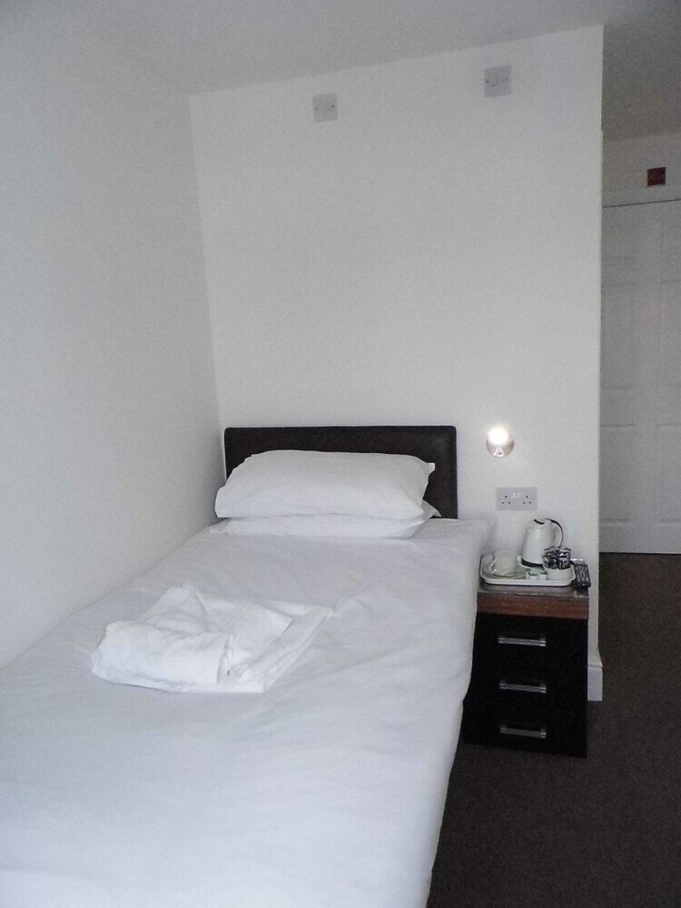 Bed & Breakfast The Kerswell Hotel