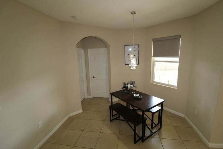 4br 3ba House In Miami By Asvr-12748