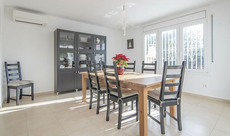 Villa 50m From The Beach In Cambrils Th 11