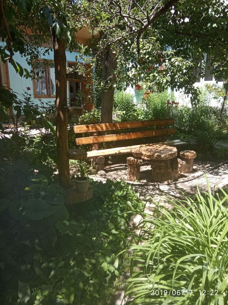 Hotel Uytnyi Ugolok Pribregia