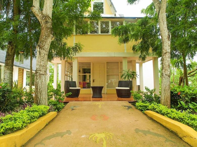 Bed & Breakfast Cartagena Beach Bungalows
