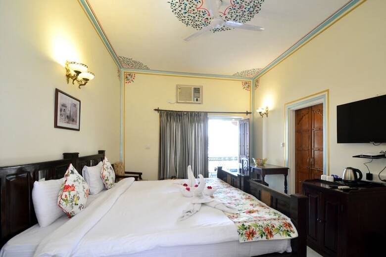 Hotel Mahal  Khandela