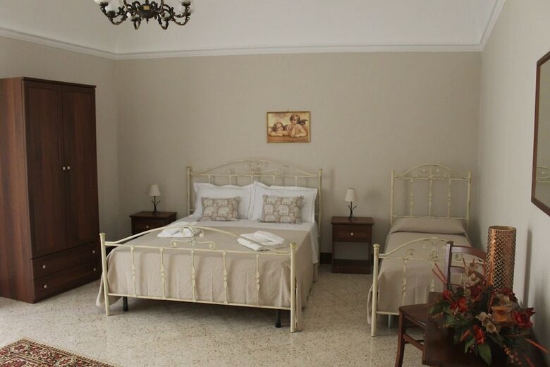 Bed & Breakfast Le Stanze Dell'emiro