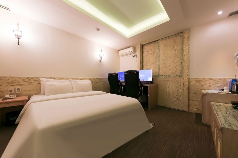 Hotel Bobos