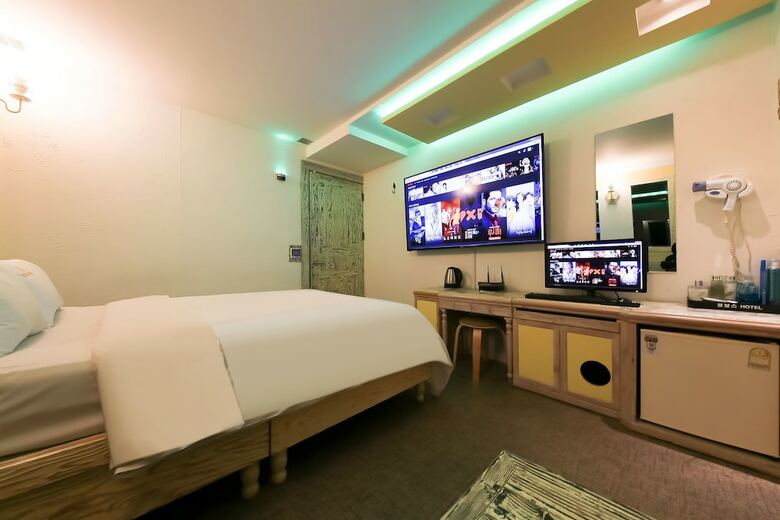 Hotel Bobos