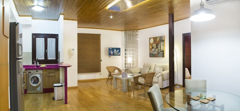 Apartamentos Caleta Homes - Tribuna I