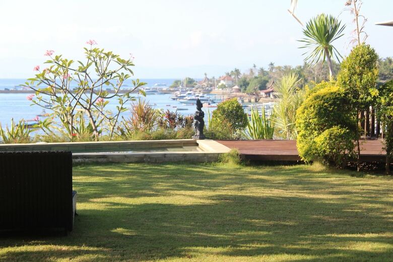 Bed & Breakfast Agung View Nusa Penida