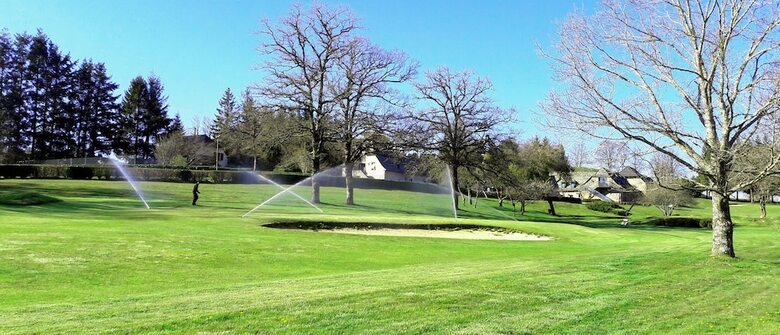 Hotel H�tel Du Golf de Laguiole-mezeyrac