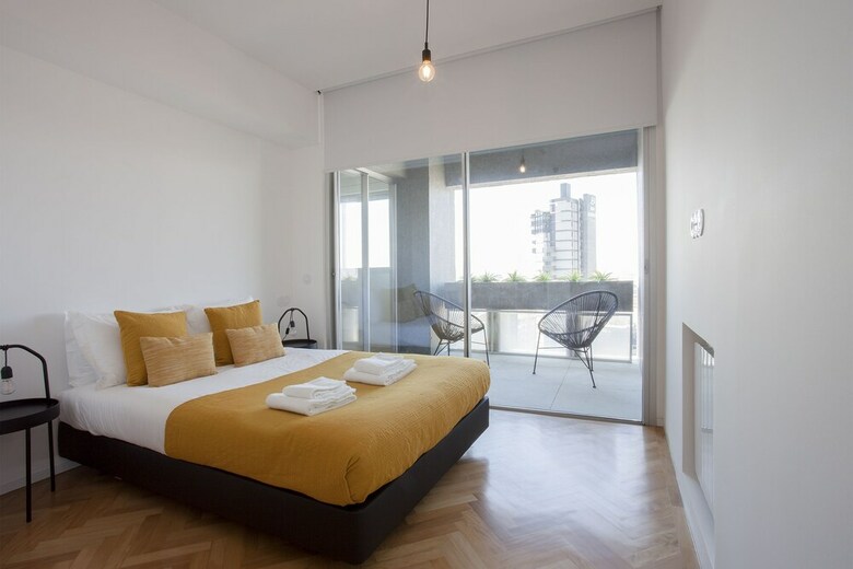 Liiiving - Secret Downtown Luxury Apartments
