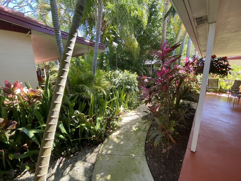 Tropical Villas Of Venice Beach