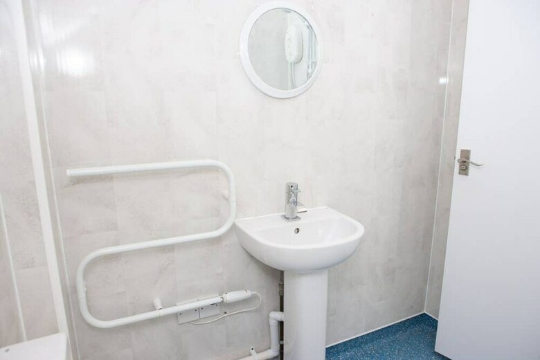 Apartamentos Top Floor Studio Near Bristol City