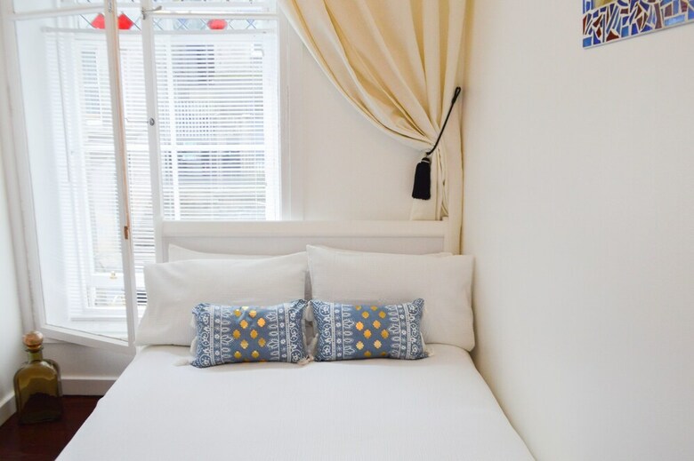Apartamentos Beautiful 1 Bedroom Flat In Old Town